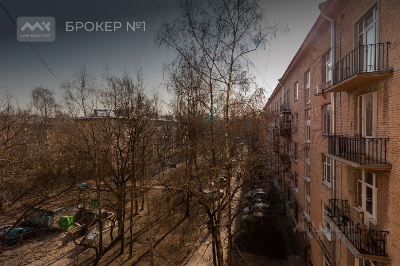 Продажа 3-комн квартиры на вторичном рынке Наличная улица, 31