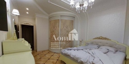 4-комн квартира ул Малая,  д. 40