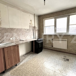 Продажа 3-комн квартиры на вторичном рынке аллея Поликарпова,  д. 3,  к. 1