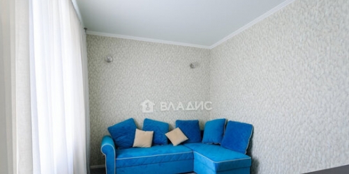 3-комн квартира ул Касаткина,  д. 16