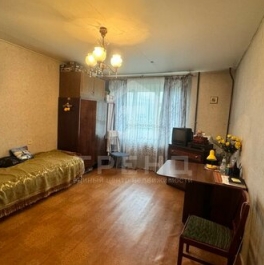 Продажа 4-комн квартиры на вторичном рынке улица Подвойского,  д. 48