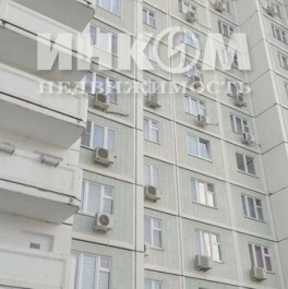 Продажа 2-комн квартиры на вторичном рынке ул Миклухо-Маклая,  д. 33