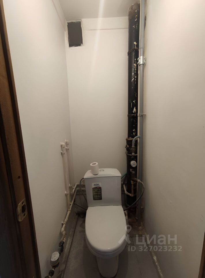 Продажа 2-комн квартиры на вторичном рынке Южный мкр, улица Московская, 20