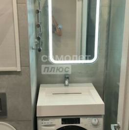Продажа 3-комн квартиры на вторичном рынке улица Красного Маяка,  д. 5 к1