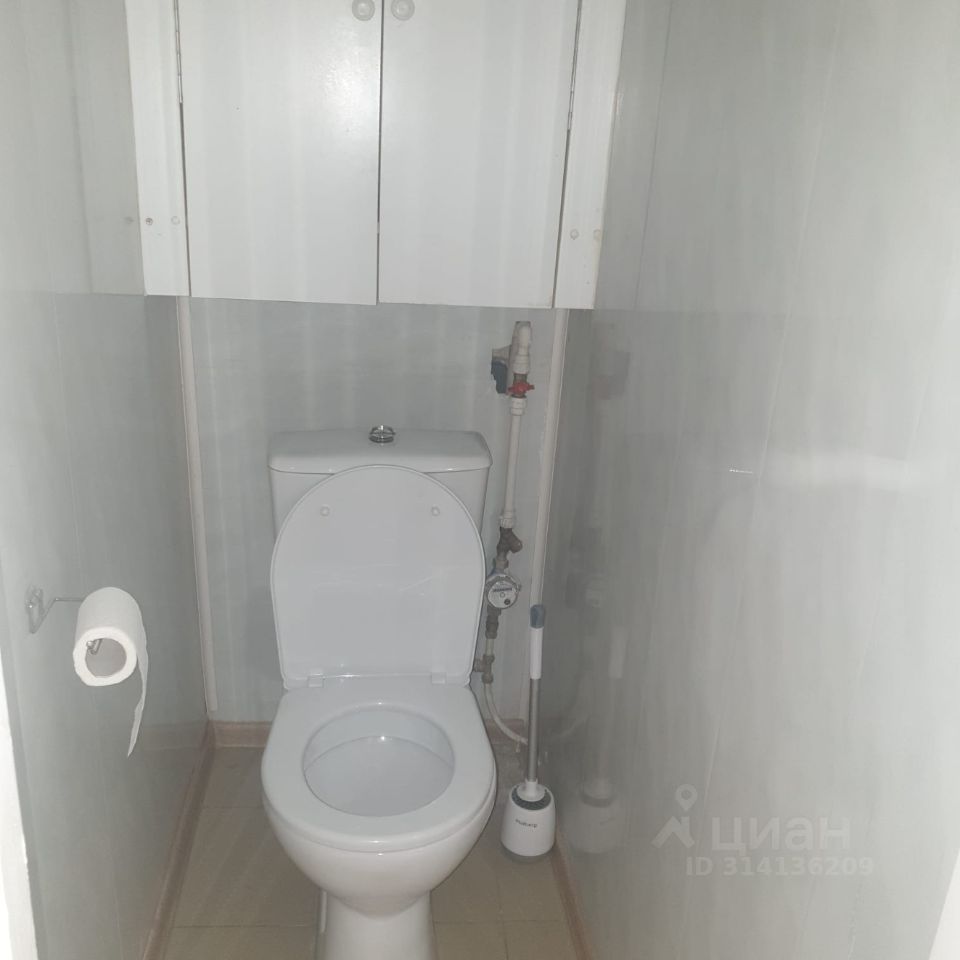 Продажа 2-комн квартиры на вторичном рынке проспект Малый Петроградской стороны, 57