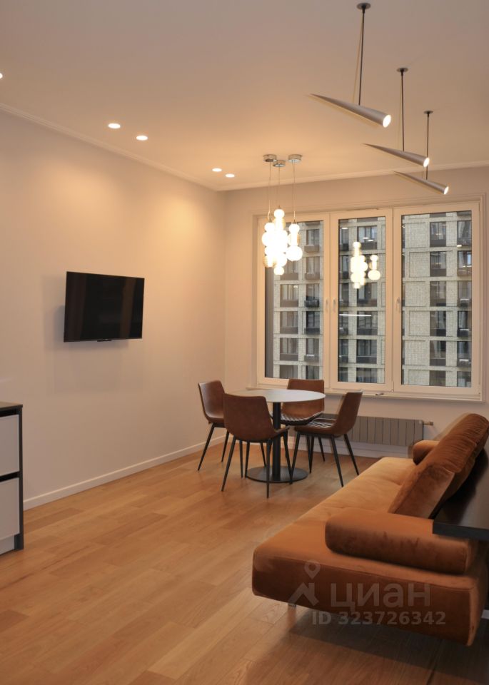 Аренда 3-комн квартиры на вторичном рынке Винницкая улица, 8к1