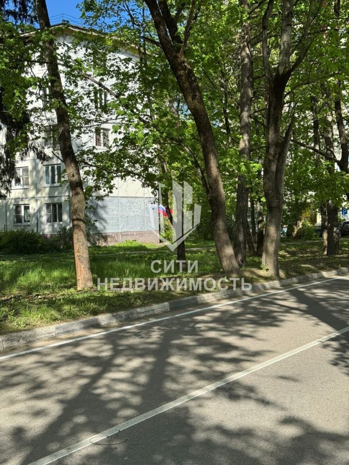 Продажа 2-комн квартиры на вторичном рынке Монино пгт, улица Баранова, 9