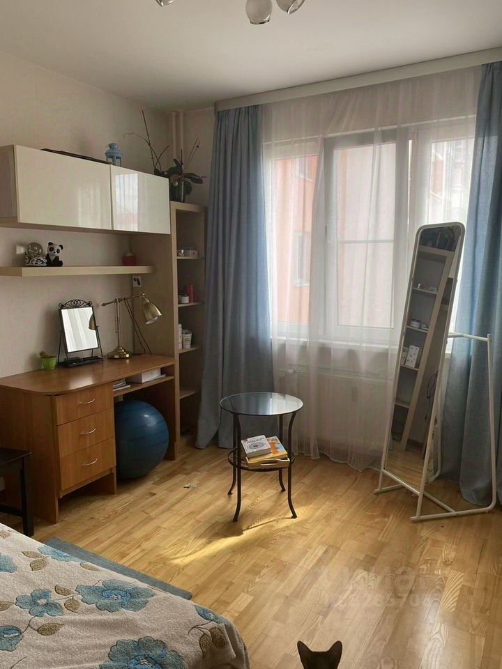 Продажа 3-комн квартиры на вторичном рынке улица Маршала Казакова, 84к1