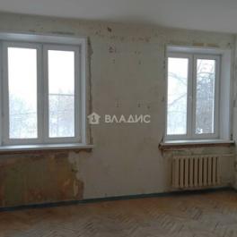Продажа 3-комн квартиры на вторичном рынке Звёздный б-р,  д. 2