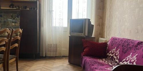 4-комн квартира наб Тараса Шевченко,  д. 1