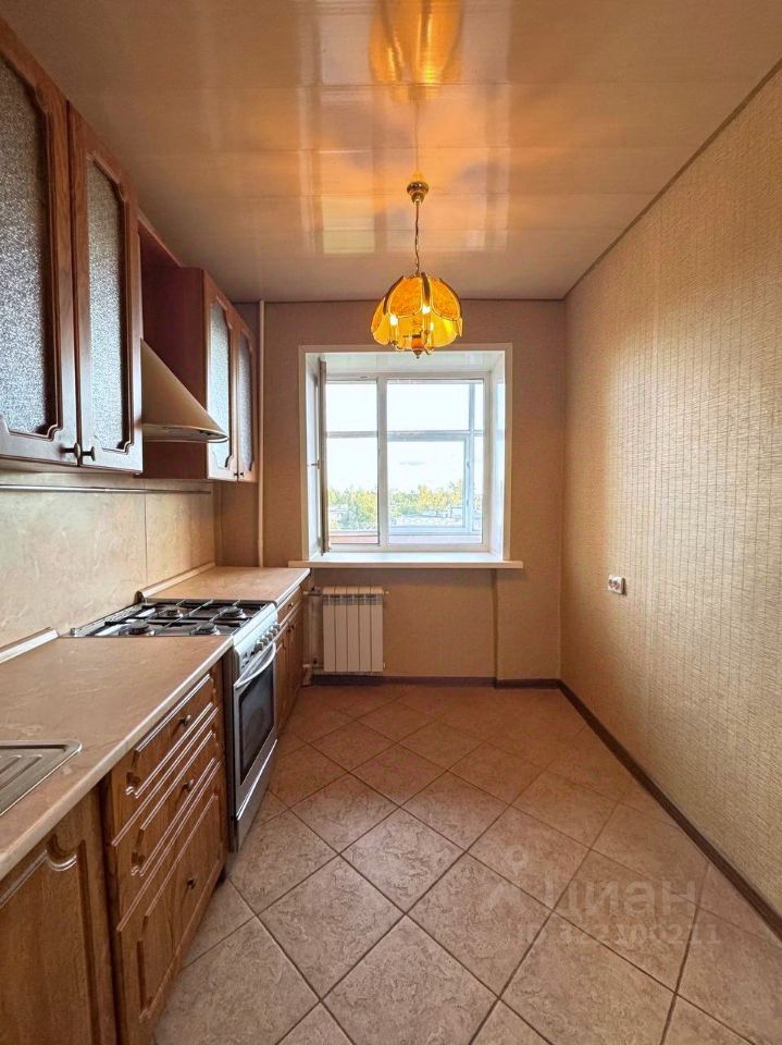 Продажа 2-комн квартиры на вторичном рынке Чехов, улица Чехова, 81Б