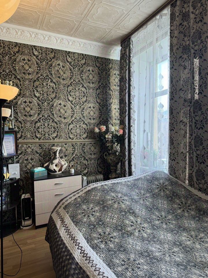 Продажа 5-комн квартиры на вторичном рынке улица Рубинштейна, 26Б