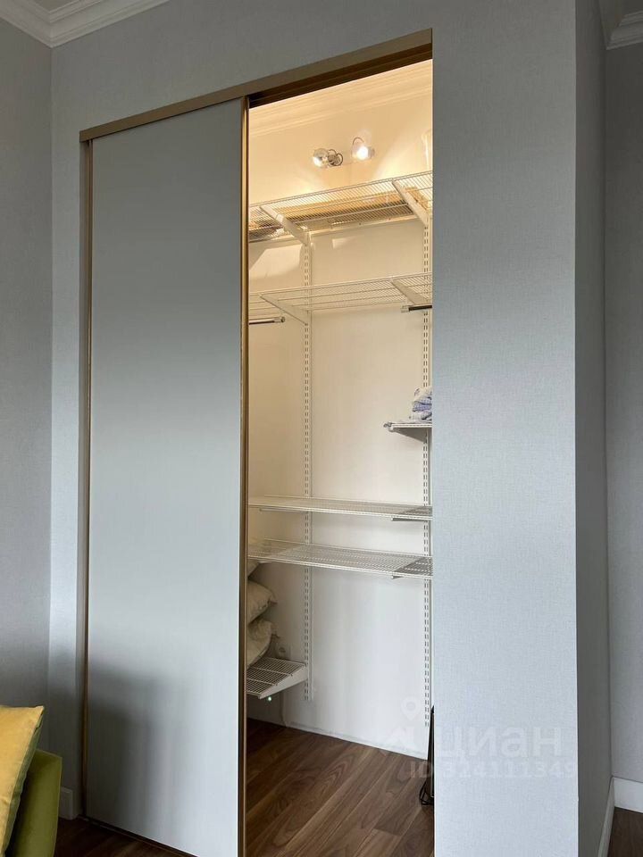 Продажа 2-комн квартиры на вторичном рынке Пионерская улица, 50