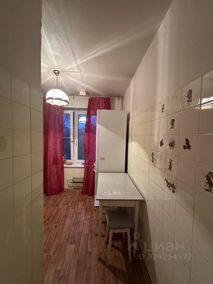 Аренда 2-комн квартиры на вторичном рынке Новокузьминская 4-я ул,  д. 7к1