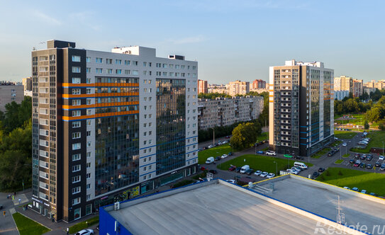 Продажа 1-комн квартиры на вторичном рынке улица Крыленко,  д. 14 с1