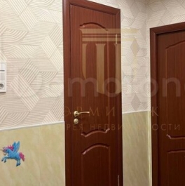 Продажа 2-комн квартиры на вторичном рынке улица Дмитрия Устинова,  д. 4