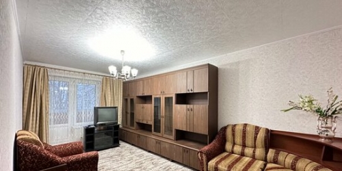 2-комн квартира улица Медиков,  д. 11