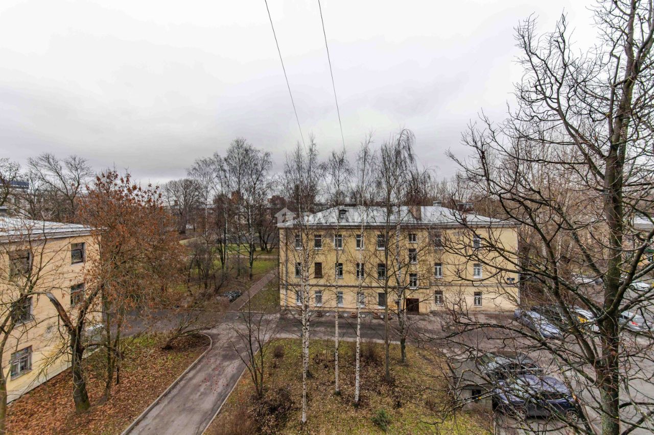 Продажа комнаты улица Бабушкина, 47к3