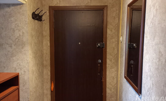 Продажа 1-комн квартиры на вторичном рынке улица Пришвина,  д. 13