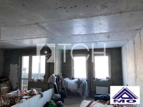 Продажа 2-комн квартиры на вторичном рынке Свердловский, Строителей ул,  д. 3