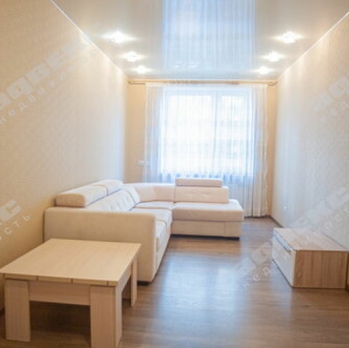 3-комн квартира Камышовая улица