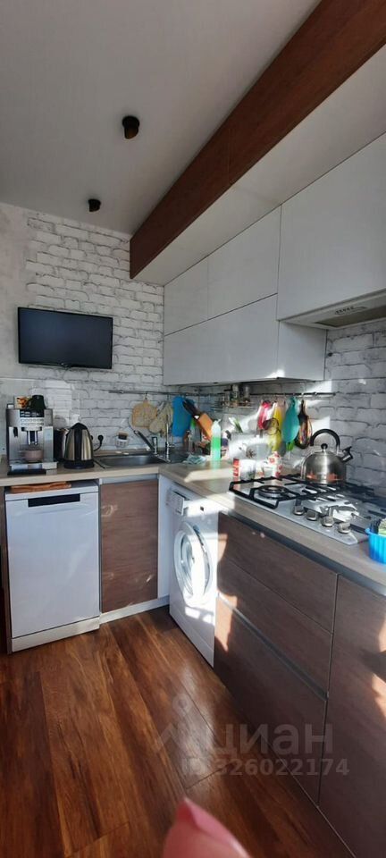 Продажа 2-комн квартиры на вторичном рынке Коммунар г., улица Пионерская, 21