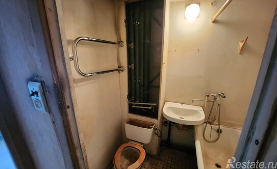 Продажа 1-комн квартиры на вторичном рынке ул Хабаровская,  д. 22,  к. 2