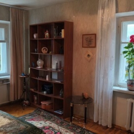 Продажа 1-комн квартиры на вторичном рынке Домодедово г, Авиационный мкр, Ильюшина ул,  д. 7