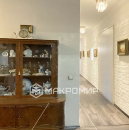 Продажа 3-комн квартиры на вторичном рынке пер Нестерова,  д. 9