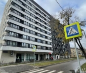Продать Квартиры вторичка улица Чёрное Озеро   