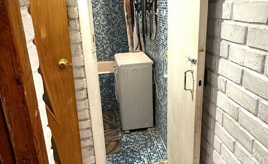 Продажа 2-комн квартиры на вторичном рынке Новый свет, Солнечная улица,  д. 12