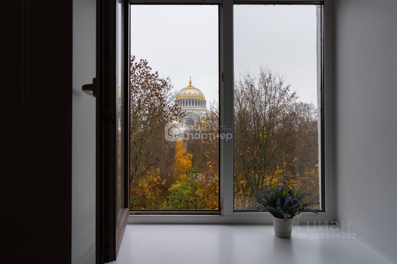 Продажа 2-комн квартиры на вторичном рынке Кронштадт, Красная улица, 8к1