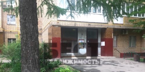 2-комн квартира улица Дубки, 4