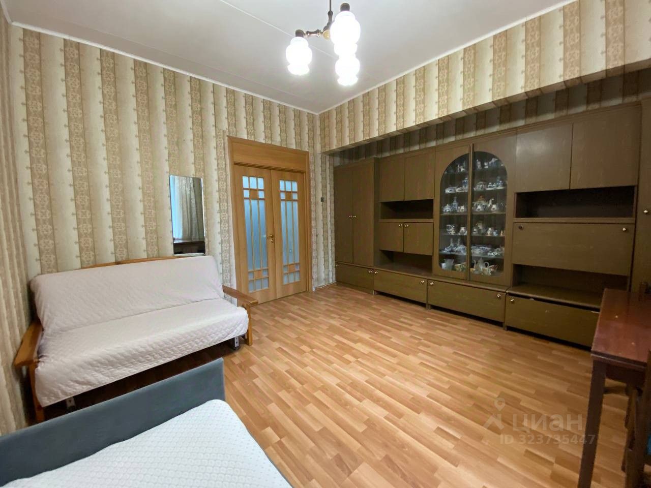 Продажа 2-комн квартиры на вторичном рынке Луховицкая улица, 1/55