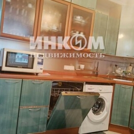 Аренда 1-комн квартиры на вторичном рынке улица Максимова,  д. 10