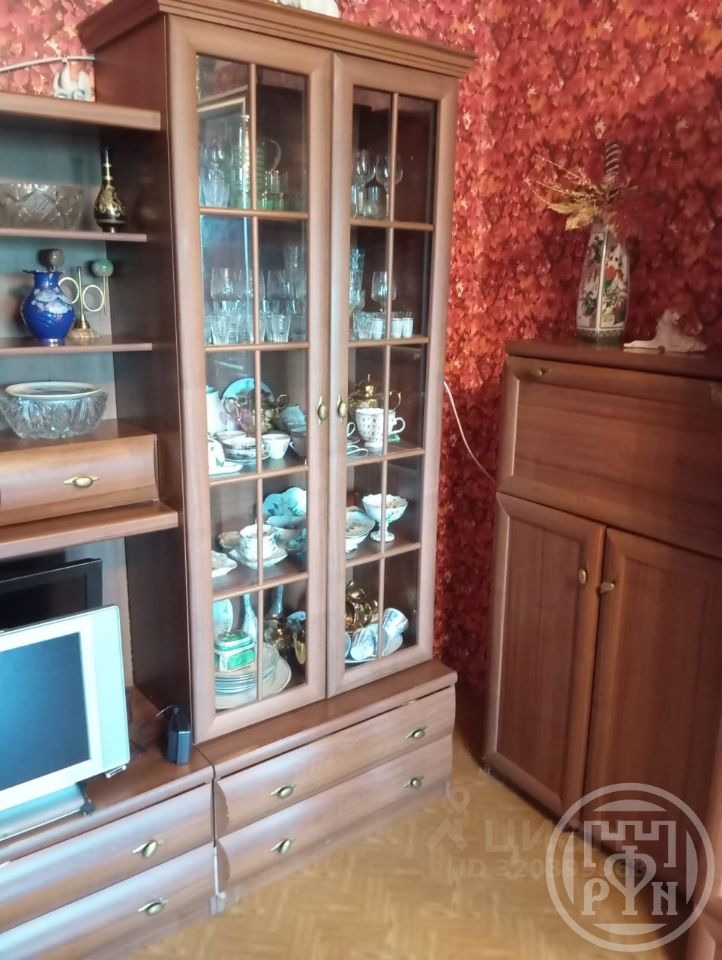 Продажа 2-комн квартиры на вторичном рынке Мурино, Оборонная улица, 26