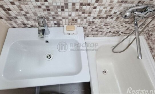 Продажа 1-комн квартиры на вторичном рынке проезд Шокальского