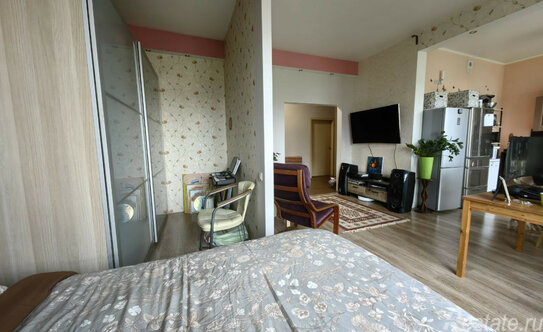 Продажа 2-комн квартиры на вторичном рынке Петергофское ш,  д. 53