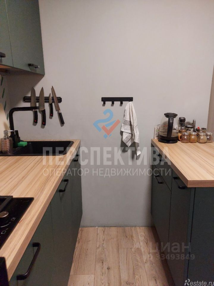 Продажа 3-комн квартиры на вторичном рынке Снайперская улица,  д. 6 к1