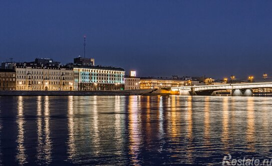 Продажа 2-комн квартиры на вторичном рынке Воскресенская наб,  д. 32