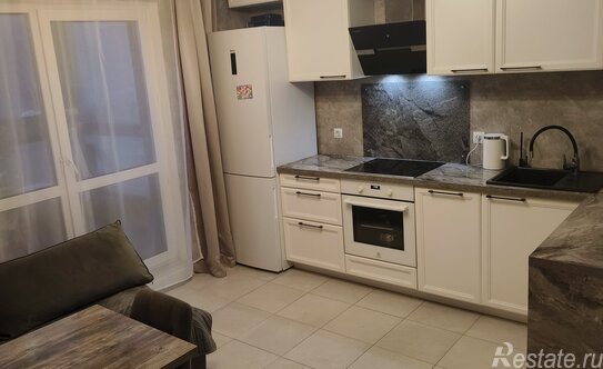 Продажа 2-комн квартиры на вторичном рынке Орлово-Денисовский проспект,  д. 17 к1 с1