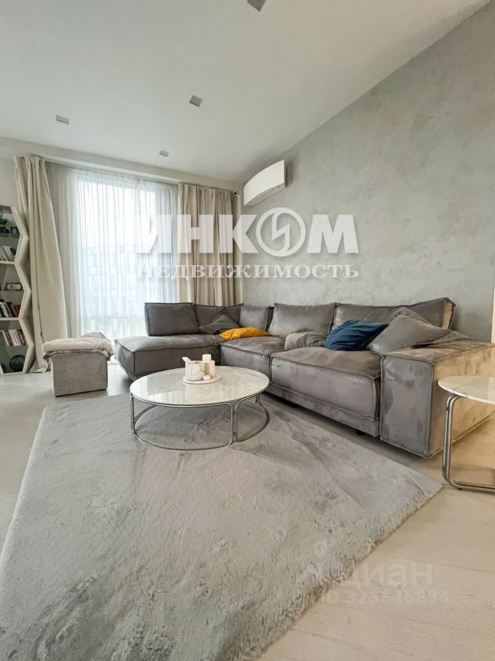 Продажа 4-комн квартиры на вторичном рынке Мосфильмовская улица, 8с1