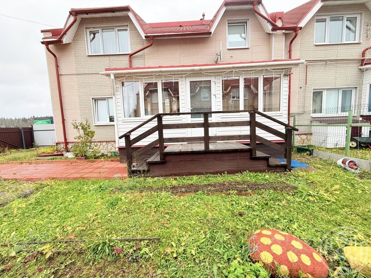 Продажа дома Кивеннапа Север кп, пос. Первомайское, проезд Теплый,  д. 3с1