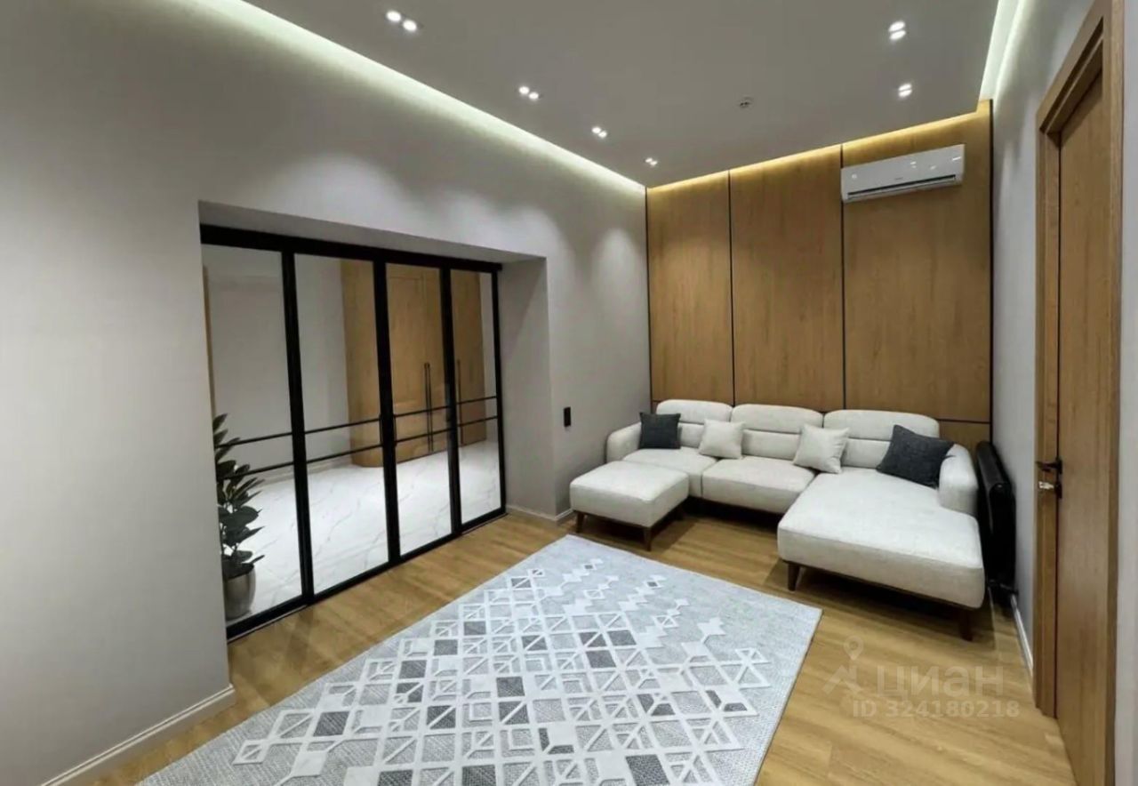 Продажа 2-комн квартиры на вторичном рынке Ленинградский пр-кт,  д. 36