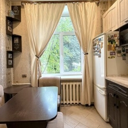 Продажа 3-комн квартиры на вторичном рынке улица Пограничника Гарькавого,  д. 5 к1