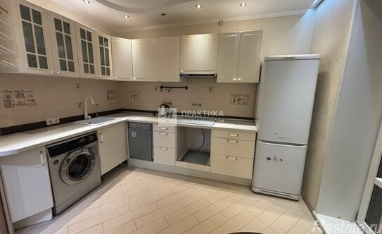 Продажа 1-комн квартиры на вторичном рынке Володарского, улица 3-го Интернационала,  д. 39