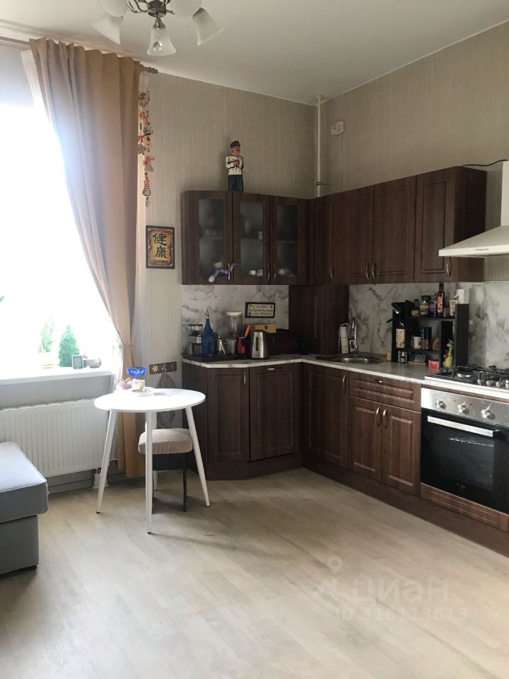 Продажа 2-комн квартиры на вторичном рынке Кронштадт, Красная улица, 8к1