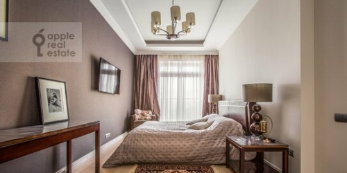 3-комн квартира улица Дмитрия Ульянова,  д. 31