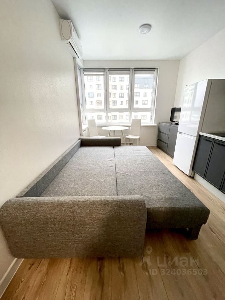 Аренда студии улица 3-я Нововатутинская, 15к1