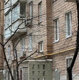 Продажа 3-комн квартиры на вторичном рынке Судостроительная улица,  д. 1